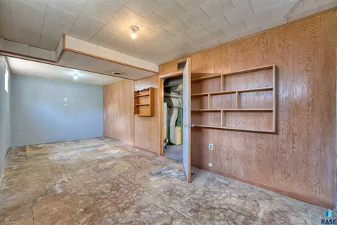 Other - 1908 E 11th St, Sioux Falls, SD 57103 photo 15 of 17