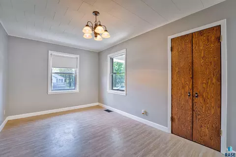 Other - 1908 E 11th St, Sioux Falls, SD 57103 photo 8 of 17