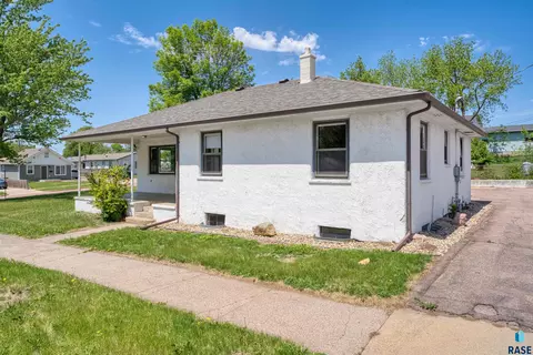 Other - 1908 E 11th St, Sioux Falls, SD 57103 photo 6 of 17
