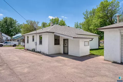 Other - 1908 E 11th St, Sioux Falls, SD 57103 photo 4 of 17