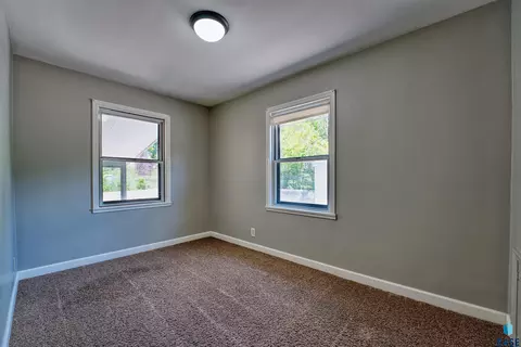Bedroom - 1908 E 11th St, Sioux Falls, SD 57103 photo 1 of 4