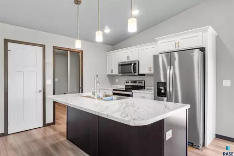 Kitchen - 240 N Ceylon Ave, Tea, SD 57064 photo 5 of 7