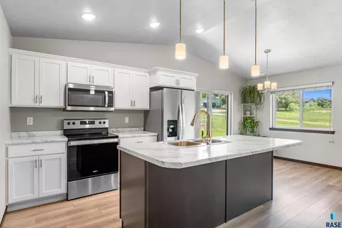 Kitchen - 240 N Ceylon Ave, Tea, SD 57064 photo 6 of 7