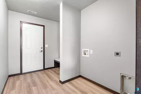 Other - 240 N Ceylon Ave, Tea, SD 57064 photo 15 of 18