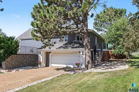 3913 N Longview Ave, Sioux Falls, SD 57107
