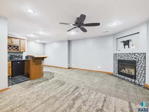 Living - 812 S 5th Ave, Brandon, SD 57005 photo 8 of 8