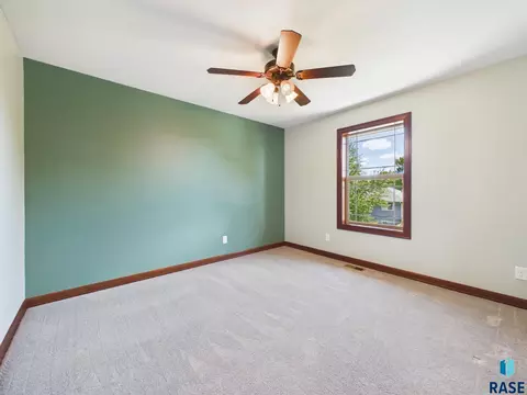 Bedroom - 812 S 5th Ave, Brandon, SD 57005 photo 7 of 9