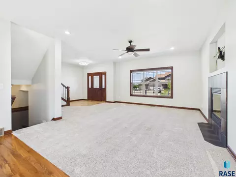 Living - 812 S 5th Ave, Brandon, SD 57005 photo 4 of 8