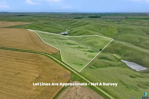 257 Th Stburtz Rd, Winner, SD 57580