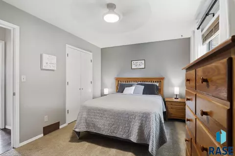 Bedroom - 4209 E 22nd St, Sioux Falls, SD 57103 photo 2 of 5