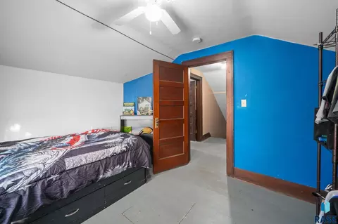 Bedroom - 28286 Bartlett Ave, Canton, SD 57013 photo 4 of 4
