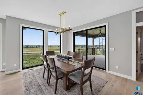 Dining - 8421 E Roughlock St, Sioux Falls, SD 57110 photo 2 of 3