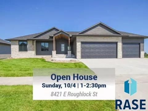 8421 E Roughlock St, Sioux Falls, SD 57110