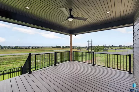 Exterior - 8421 E Roughlock St, Sioux Falls, SD 57110 photo 4 of 18
