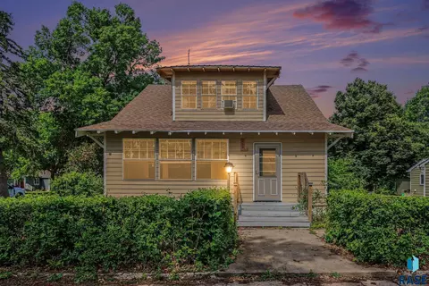 109 S Lincoln Ave, Marion, SD 57043