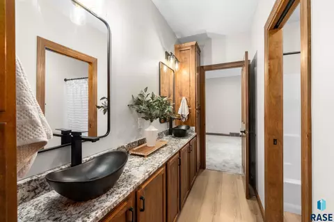 6205 S Pinehurst Ct, Sioux Falls, SD 57108 photo 46