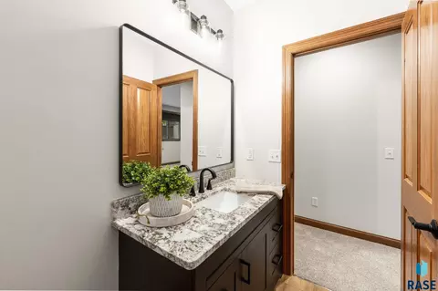 6205 S Pinehurst Ct, Sioux Falls, SD 57108 photo 38