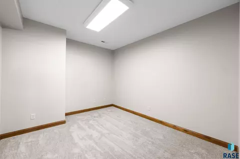 6205 S Pinehurst Ct, Sioux Falls, SD 57108 photo 55