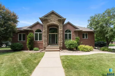 6205 S Pinehurst Ct, Sioux Falls, SD 57108 photo 71