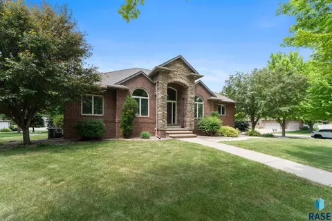 6205 S Pinehurst Ct, Sioux Falls, SD 57108 photo 61