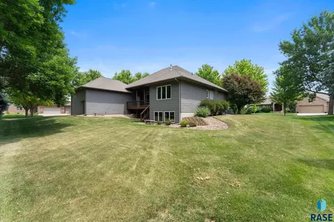 6205 S Pinehurst Ct, Sioux Falls, SD 57108 photo 70