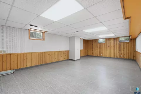 Other - 4608 E 21st St, Sioux Falls, SD 57110 photo 10 of 16