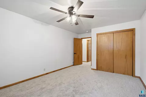 Bedroom - 4608 E 21st St, Sioux Falls, SD 57110 photo 5 of 7