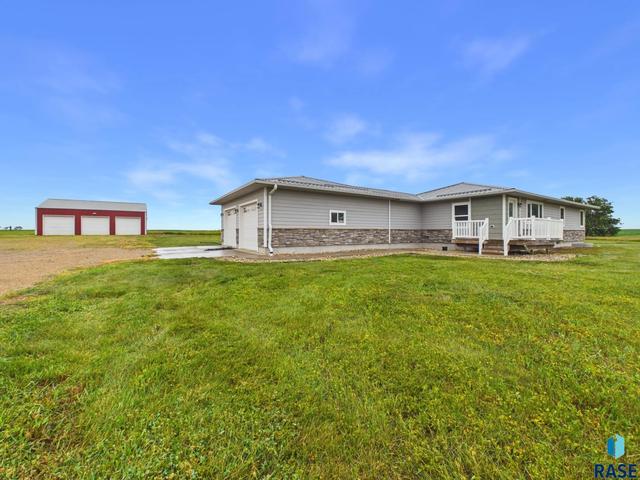 45830 290th St, Viborg, SD 57070