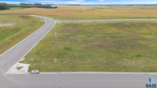 505 W Dianne St, Crooks, SD 57020
