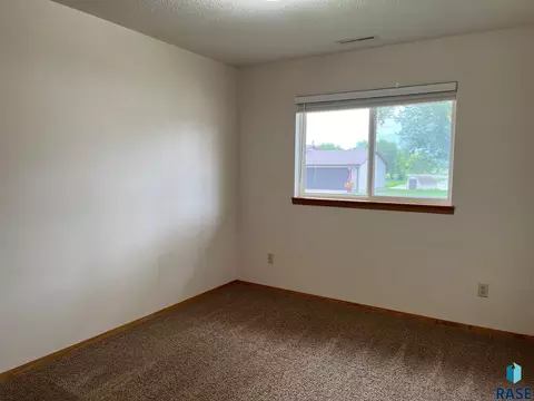 Bedroom - 1100 Elder St, Canton, SD 57013 photo 4 of 5