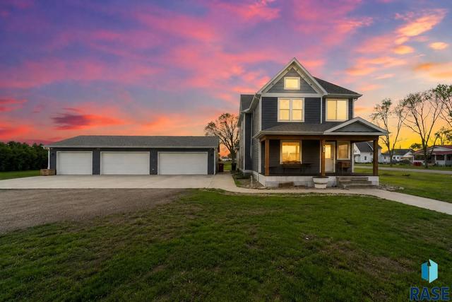 420 7th St, Hudson, SD 57034