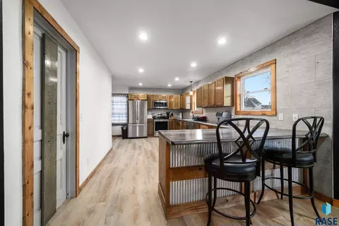 420 7th St, Hudson, SD 57034 photo 5