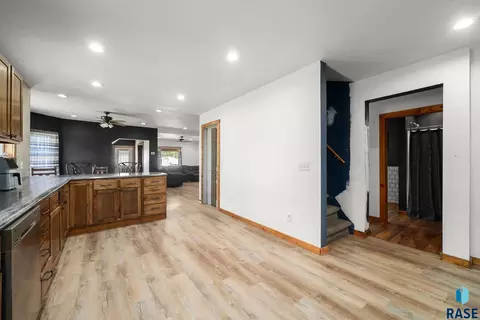 420 7th St, Hudson, SD 57034 photo 7