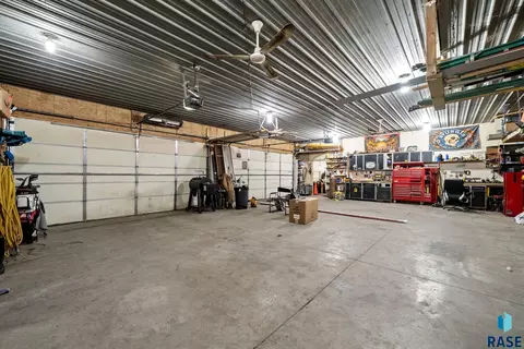 420 7th St, Hudson, SD 57034 photo 40
