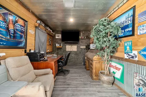 420 7th St, Hudson, SD 57034 photo 38