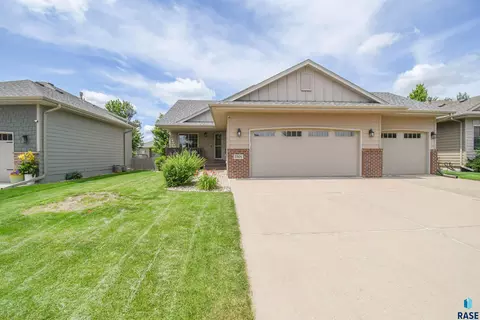 2301 S June Ave, Sioux Falls, SD 57106