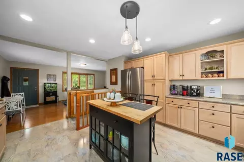 3108 E 15th St, Sioux Falls, SD 57103 photo 14