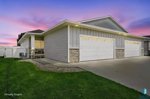 7312 S Audie Ave, Sioux Falls, SD 57108