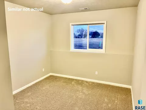 Other - 5616 E Ashwood Cir, Sioux Falls, SD 57108 photo 7 of 9