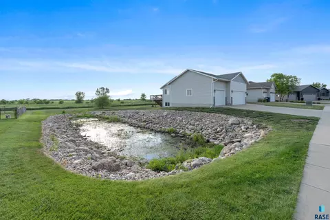Exterior - 745 Fox Ct, Tea, SD 57064 photo 8 of 19