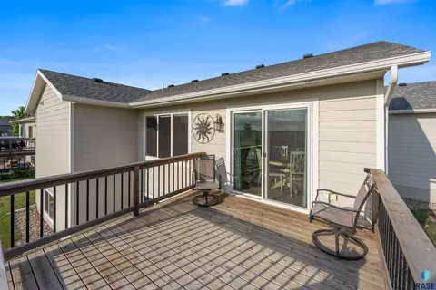 Exterior - 745 Fox Ct, Tea, SD 57064 photo 17 of 19