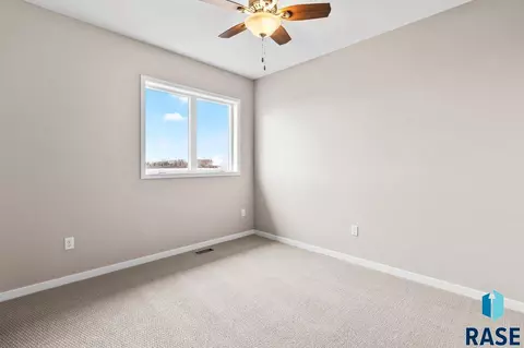 Bedroom - 220 Ivy Ln, Crooks, SD 57020 photo 5 of 8