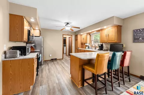 Kitchen - 508 S 2nd Ave, Brandon, SD 57005 photo 1 of 4