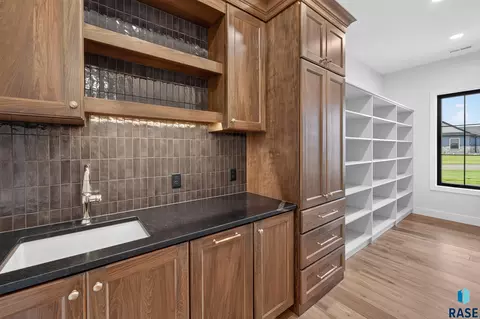 5501 E Markham St, Sioux Falls, SD 57110 photo 19