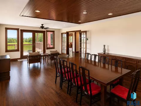 Dining - 48190 265th St, Brandon, SD 57005 photo 1 of 2