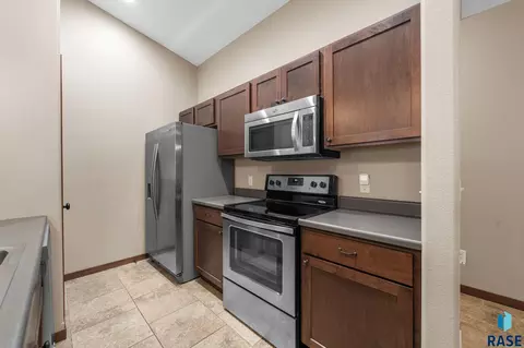 Other - 1006 Tanner Ct, Tea, SD 57064 photo 7 of 11
