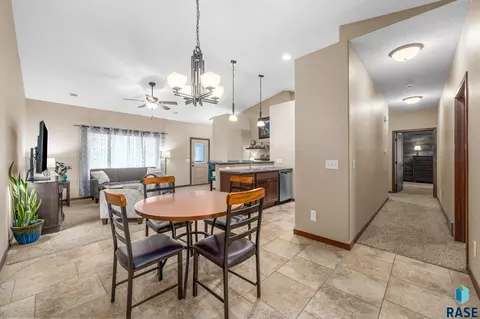 Dining - 1006 Tanner Ct, Tea, SD 57064 photo 2 of 2