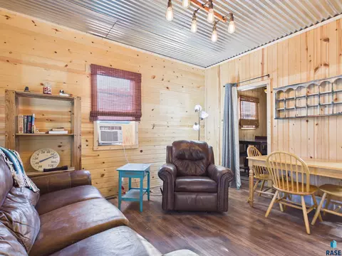 Living - 116 W Smith St, Oldham, SD 57051 photo 2 of 4