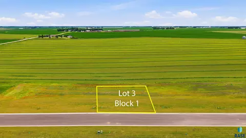 1409 Castle St, Larchwood, IA 51241