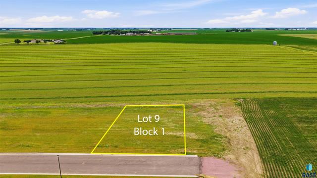 1509 Castle St, Larchwood, IA 51241